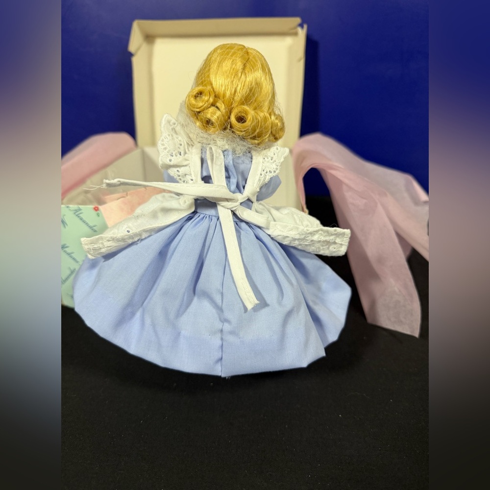 Madame Alexander 8" Doll Alice in Wonderland 30665 Tag/ White Rabbit MIB - Picture 15 of 15